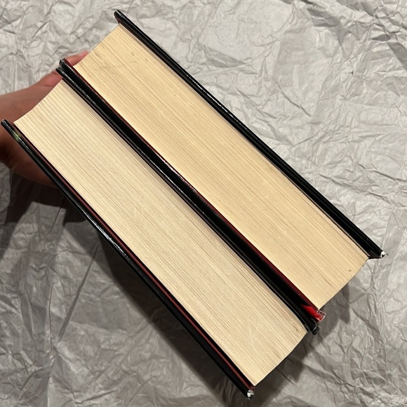 Eclipse + New Moon | Hardcover Books by Stephenie Meyer - Picture 7 of 7